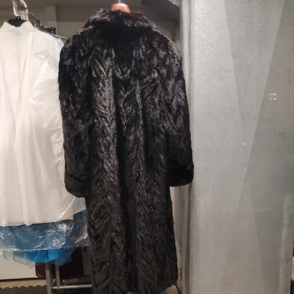 Vintage Mink Fur Coat by Christa Furs - Picture 5 of 8